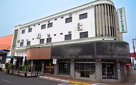 Central Plaza Hotel Tupa